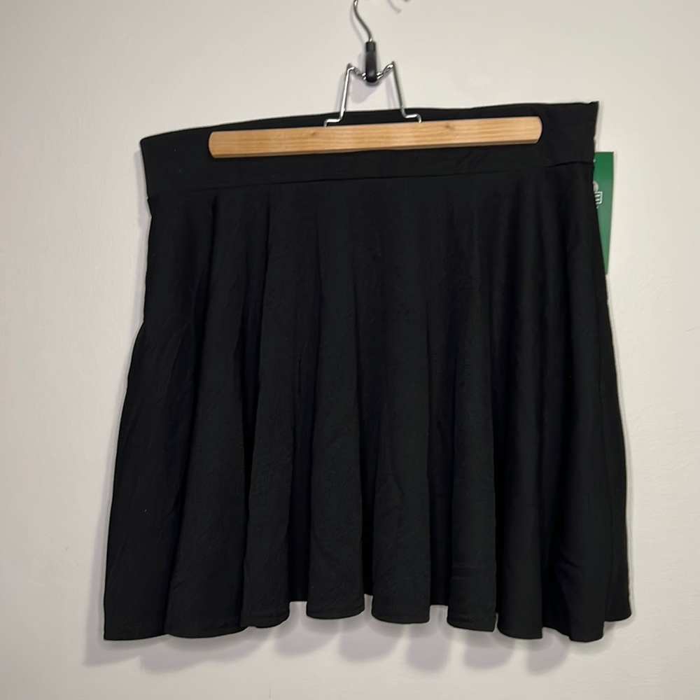 Urban Coco Black Skirt